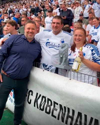 Jacob Lauesen sagde tillykke til dagens FCK-brudepar