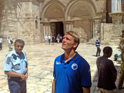 Marcus Allbäck på sightseeing i Jerusalem