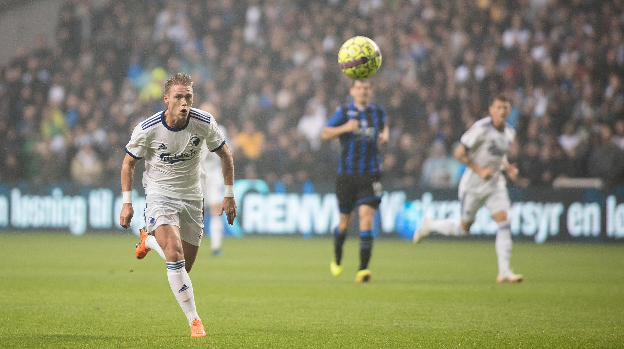 Viktor Fischer Viktor Fischer