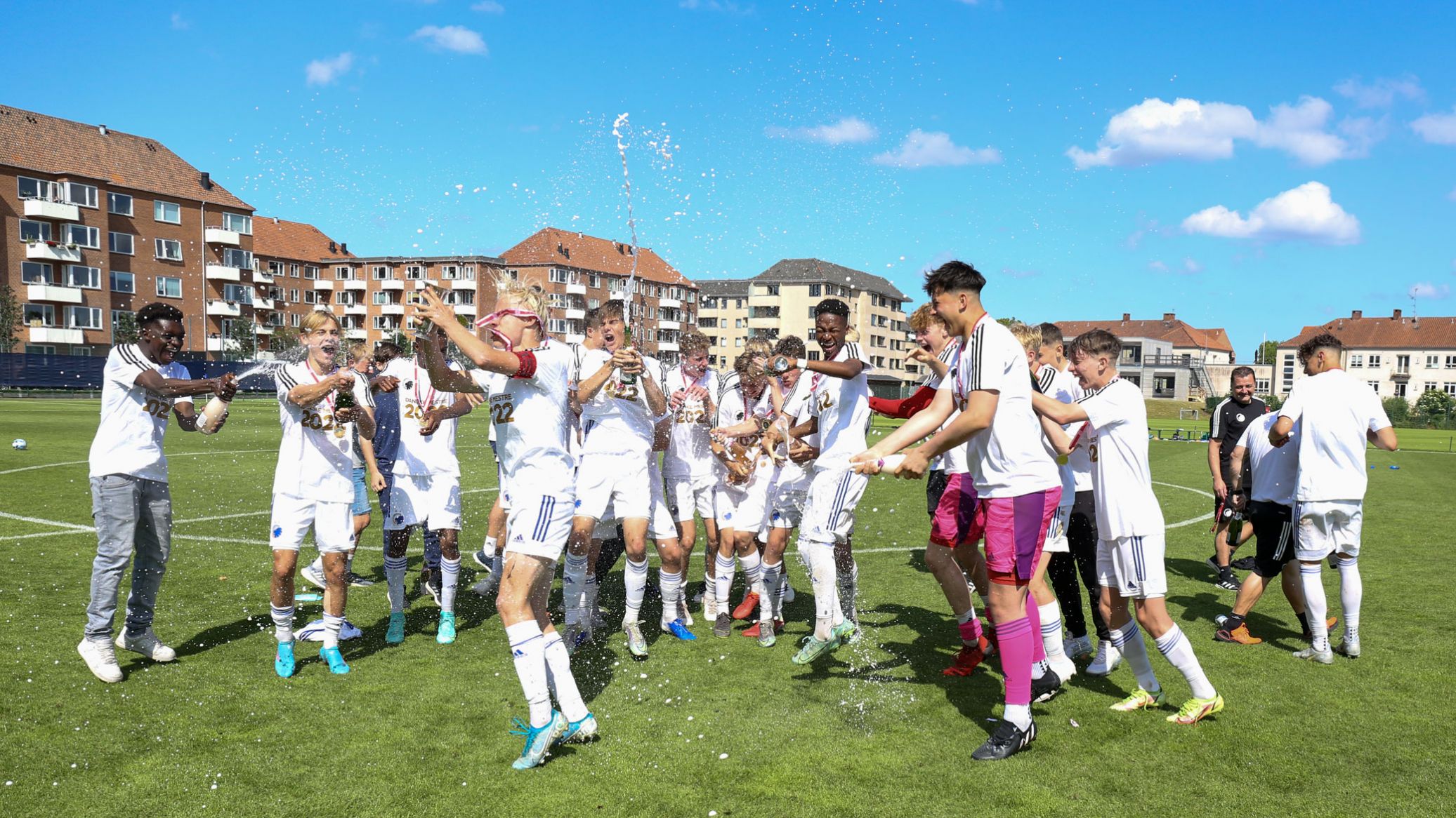 U17 danske mestre 21/22 U17 danske mestre 21/22