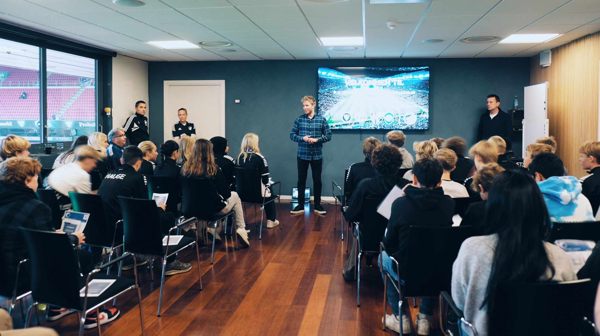 Ungtræner-uddannelse i F.C. Københavns Klubsamarbejde Ungtræner-uddannelse i F.C. Københavns Klubsamarbejde