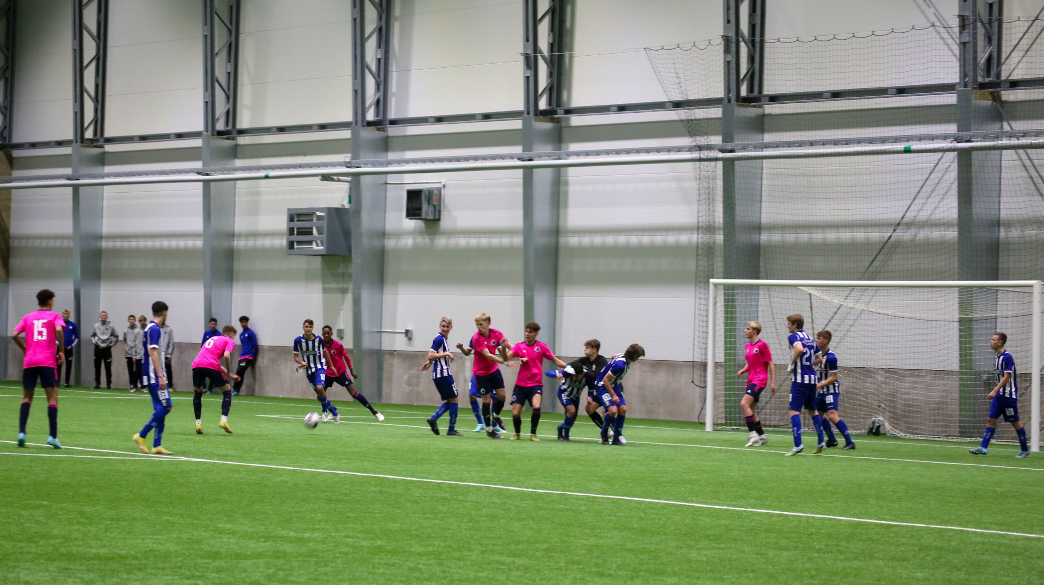 Action fra finalen om de skandinaviske U17-mester Action fra finalen om de skandinaviske U17-mesterskaber