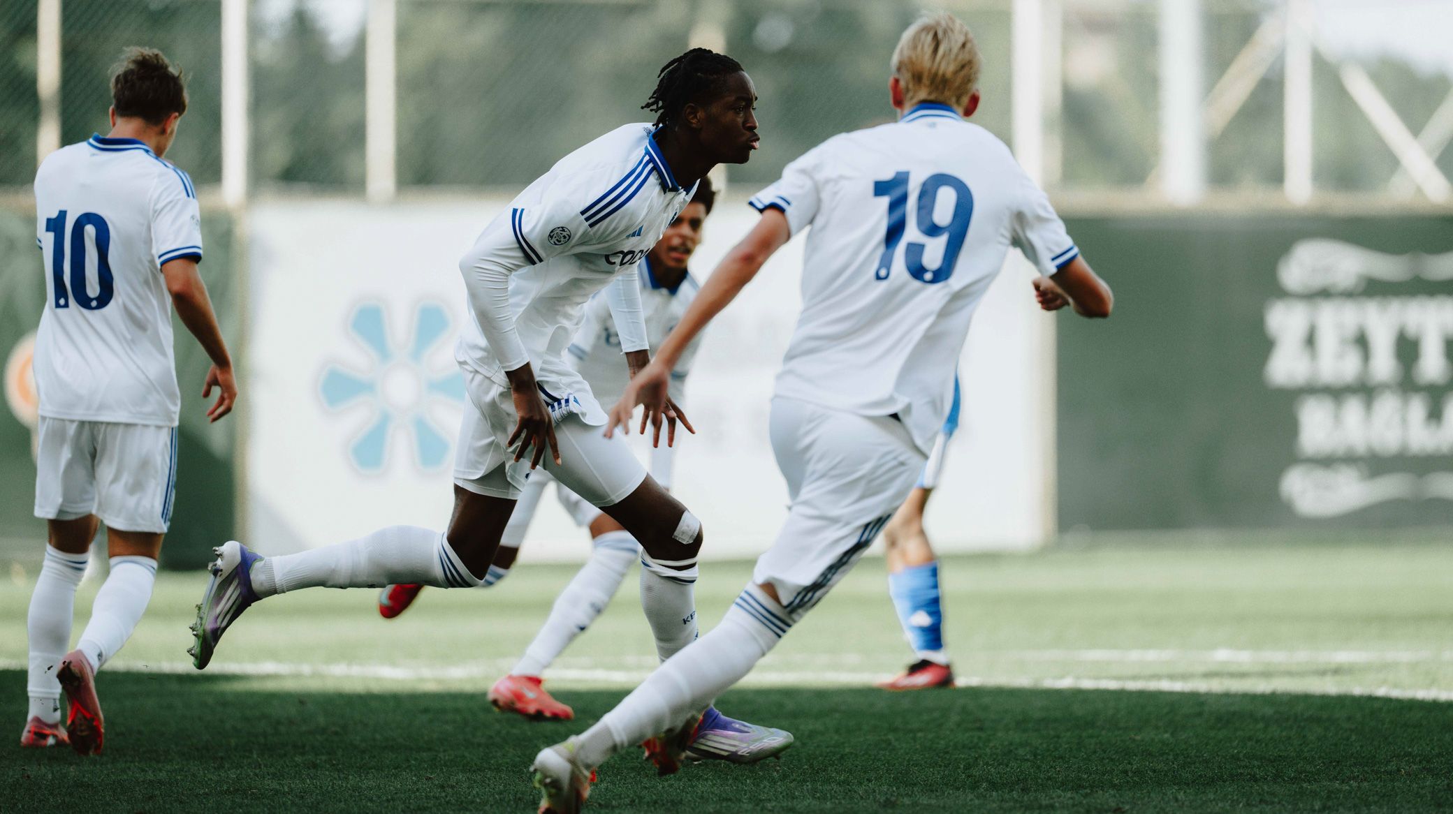 Graham Ankamafio jubler efter en scoring