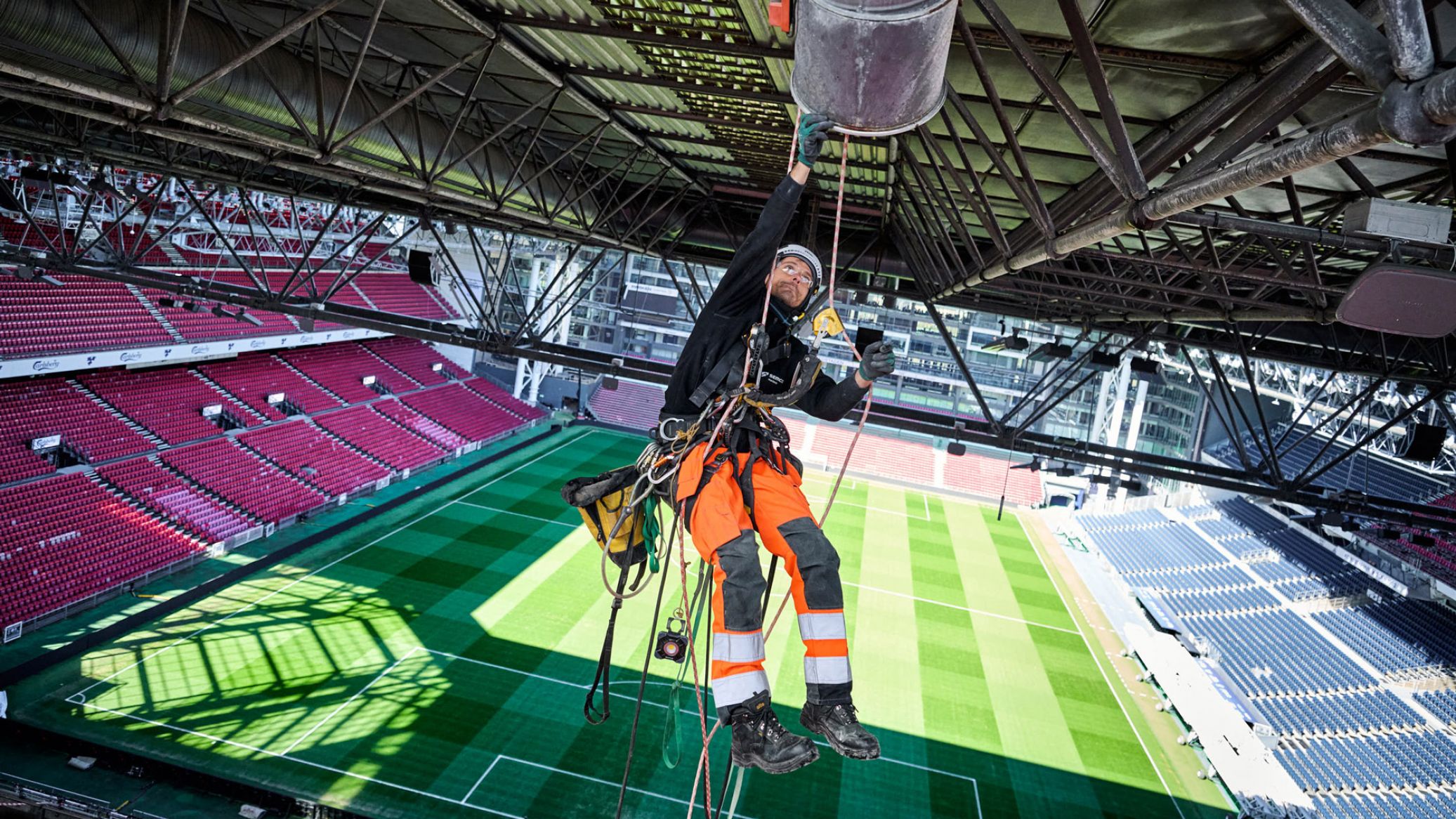 Tagrenovering i Parken