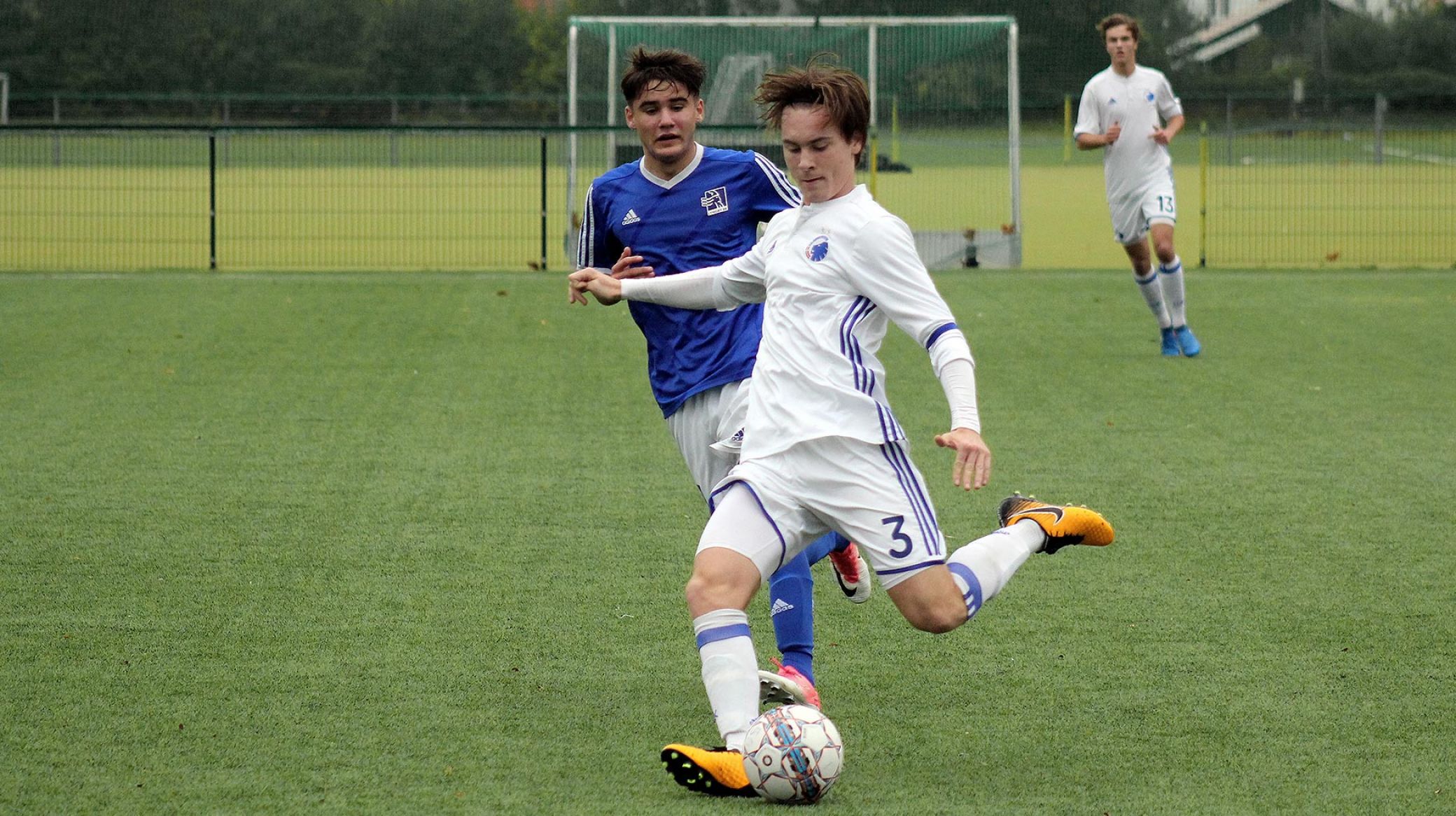 Sofus Koch-Erichsen i U17-aktion mod Lyngby.