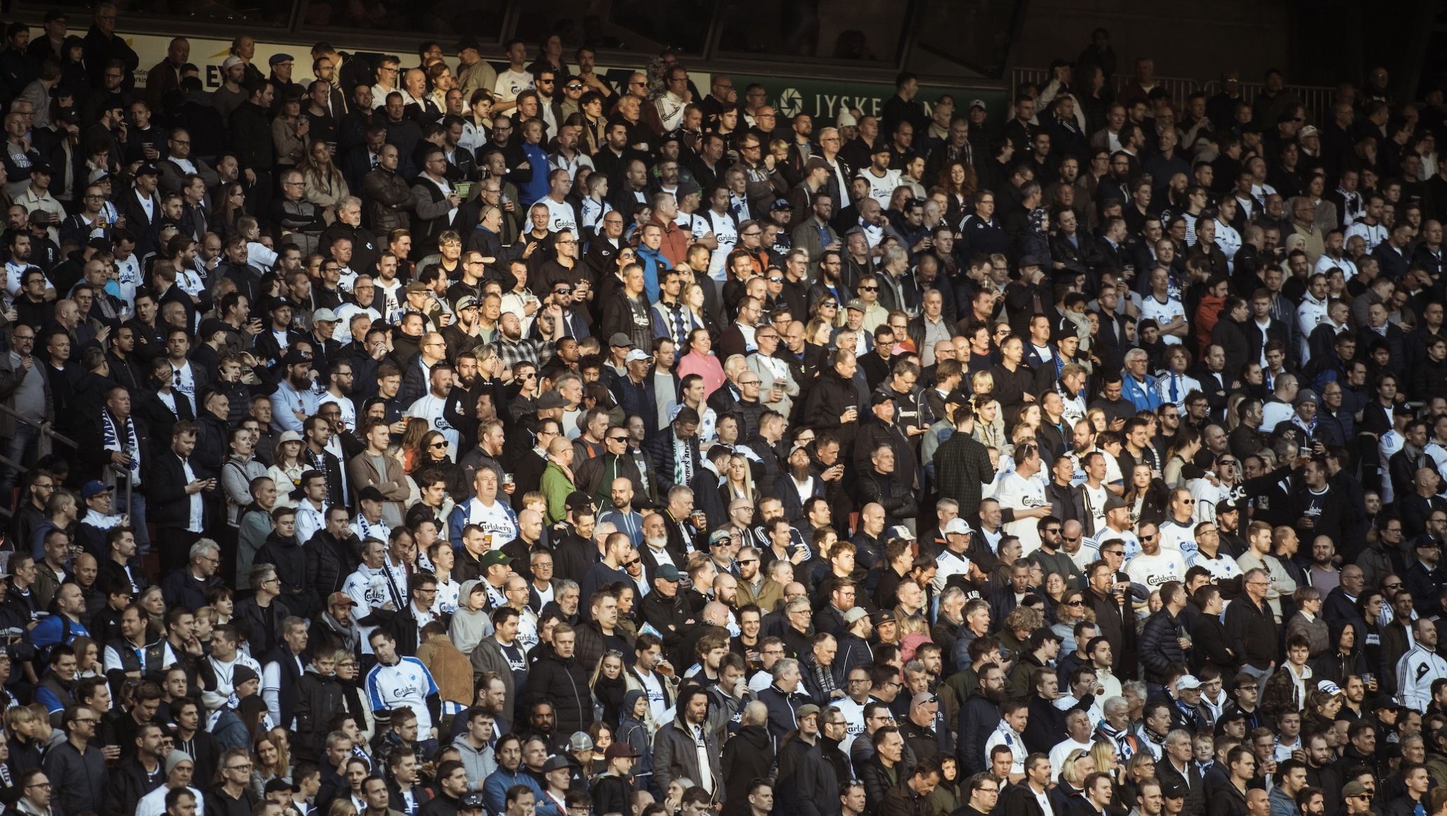 Fans i Telia Parken