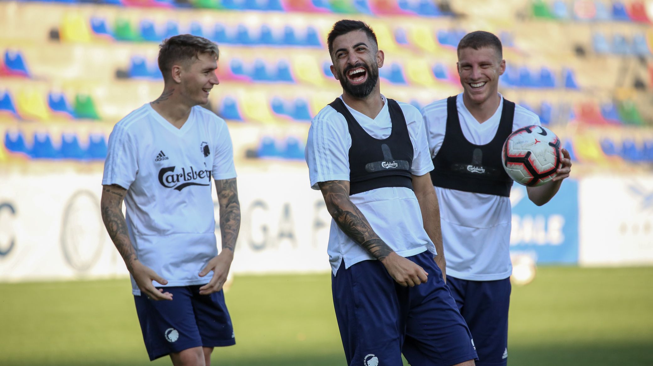 Varela, Santos og Pep Biel på Skonto Stadium Varela, Santos og Pep Biel på Skonto Stadium