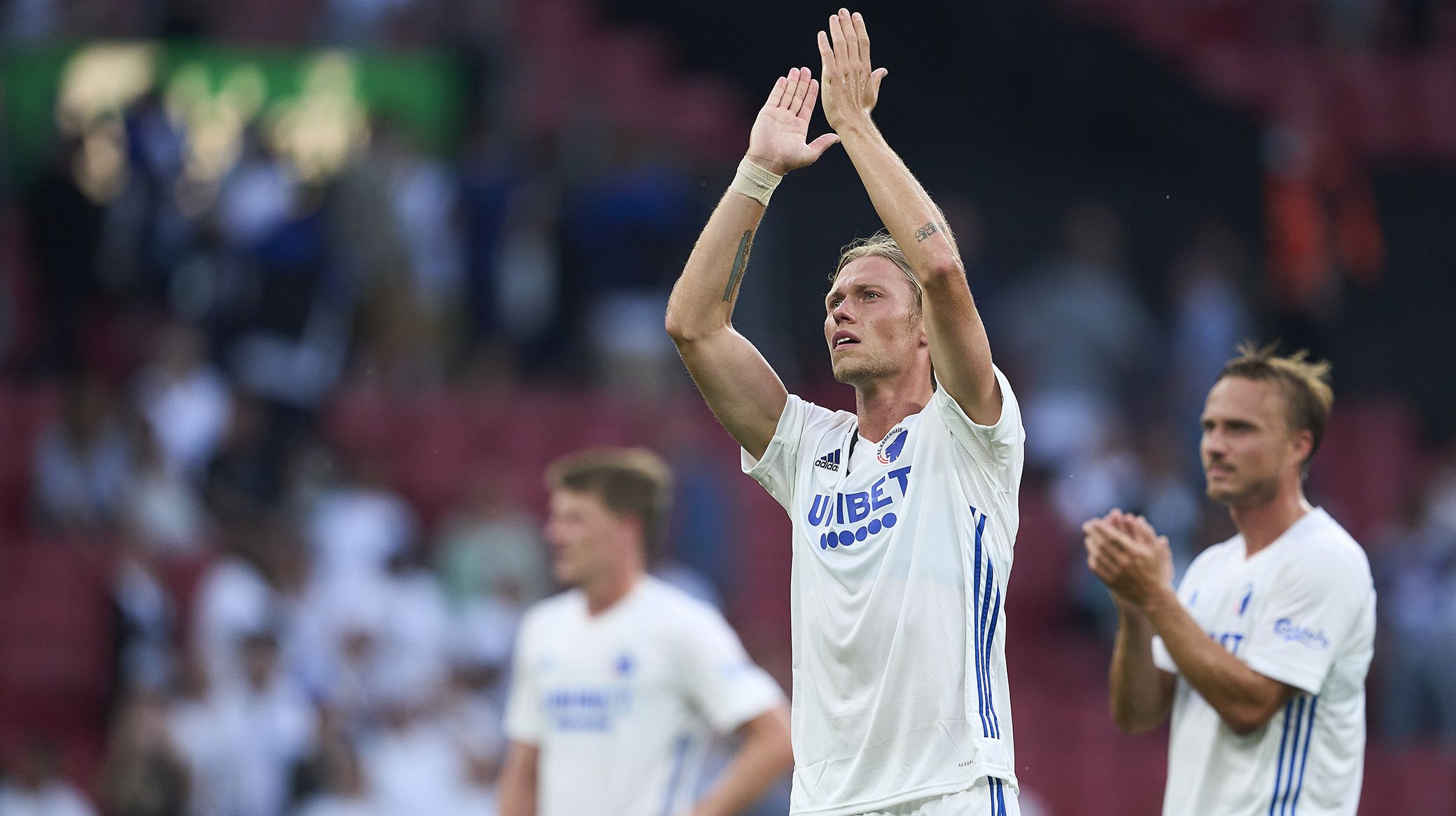 Viktor Fischer Viktor Fischer