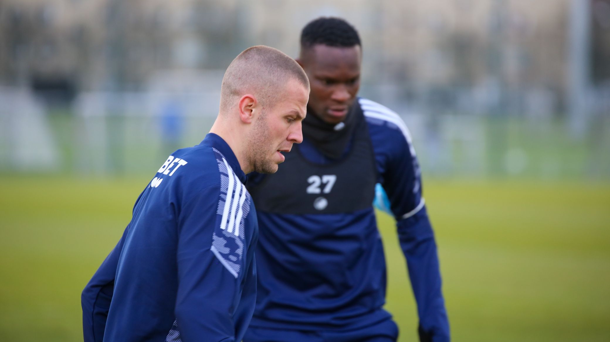 Denis Vavro og Khouma Babacar Denis Vavro og Khouma Babacar