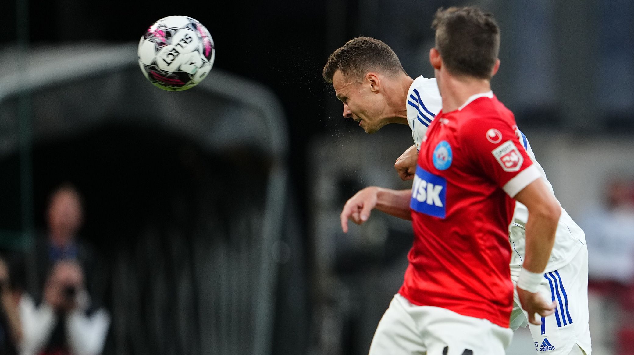 Viktor Claesson Viktor Claesson