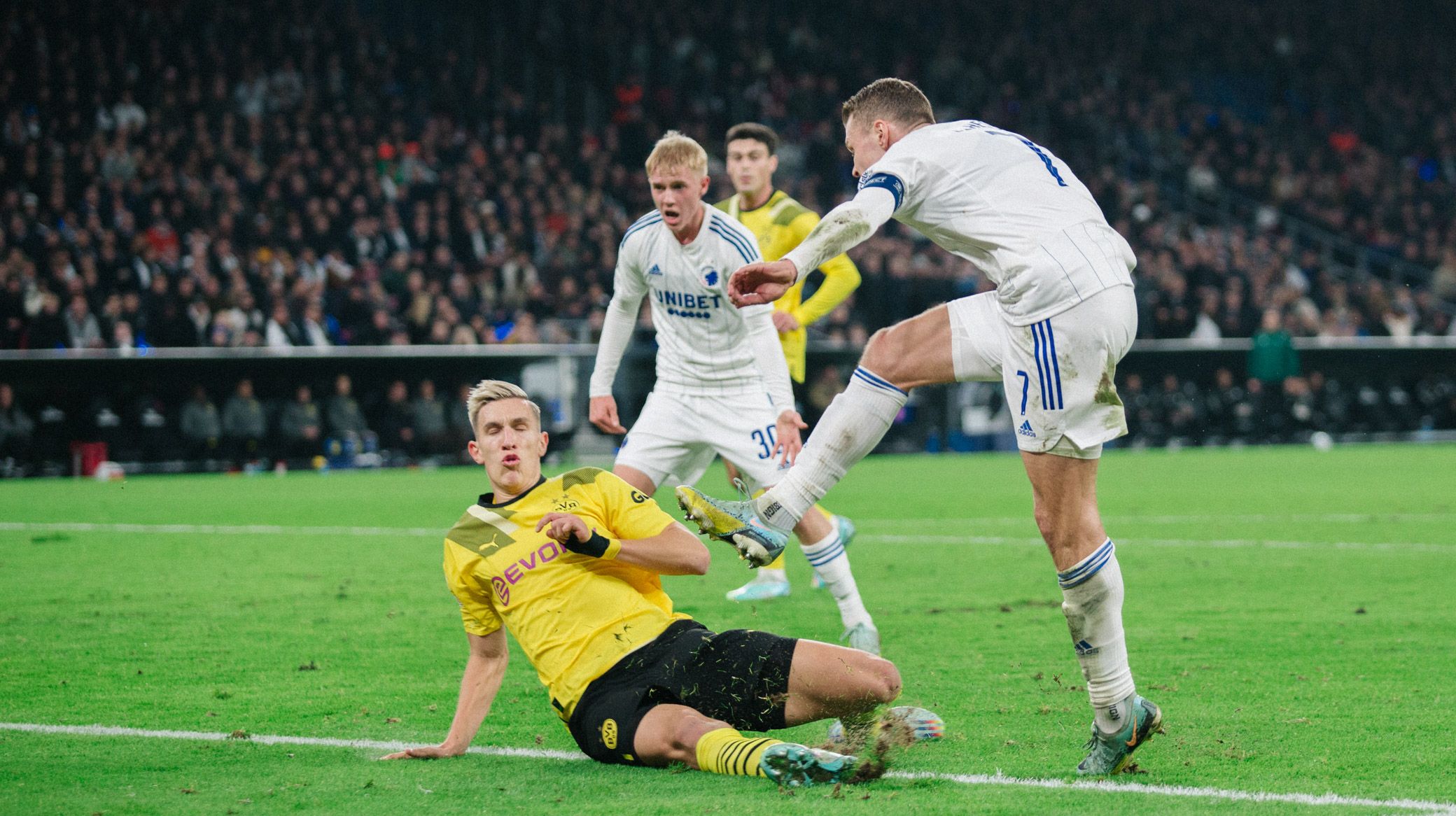 Viktor Claesson Viktor Claesson