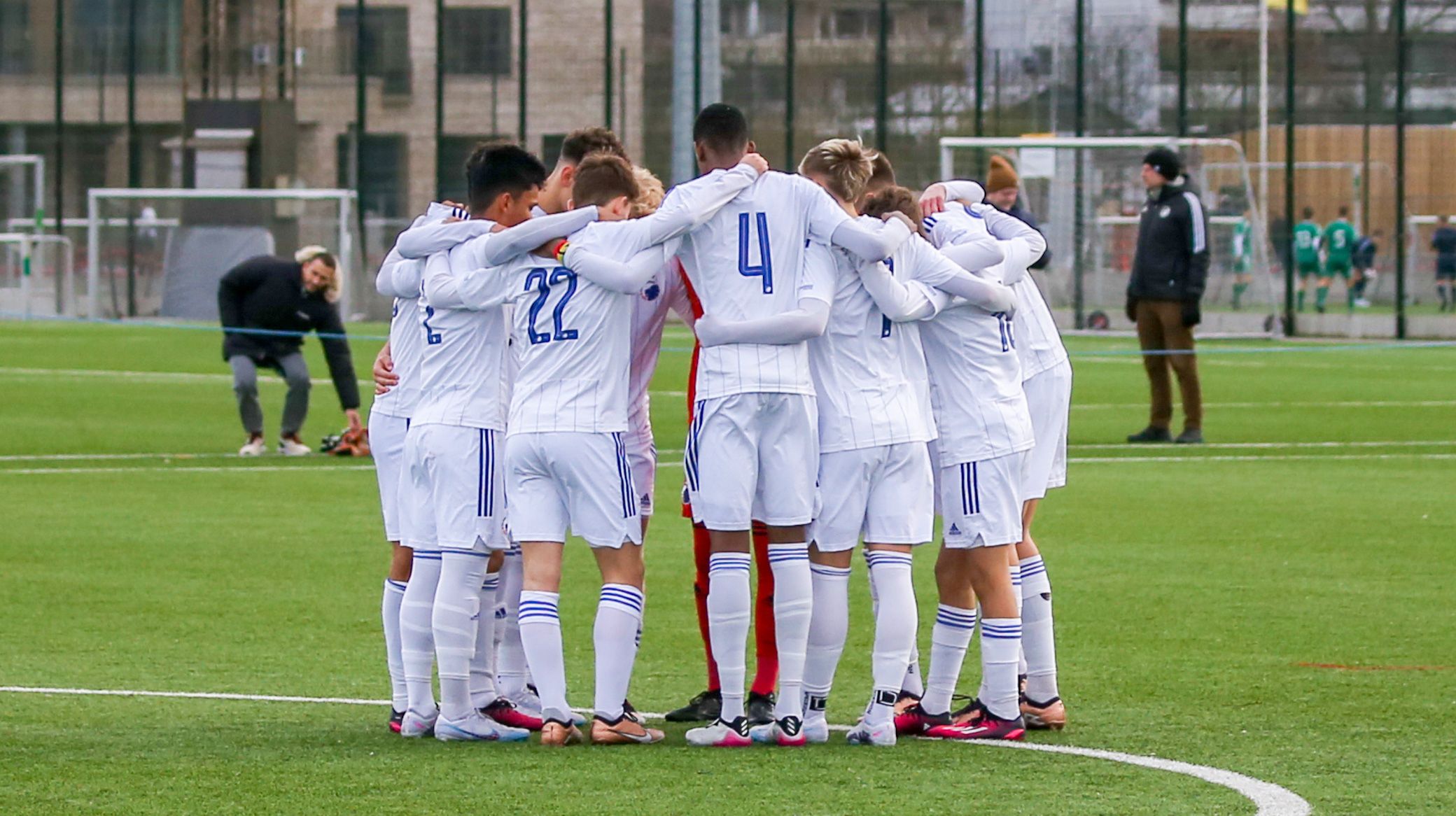 U17 holdfoto