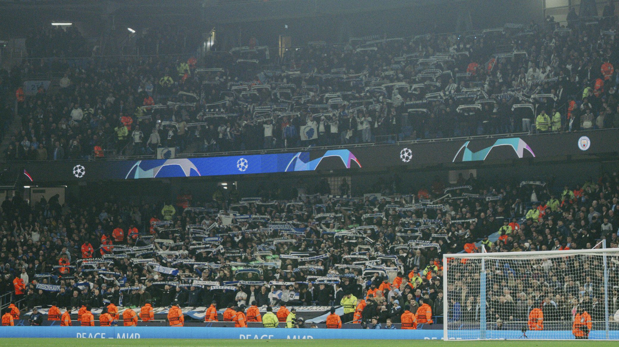 FCK-fans i Manchester FCK-fans i Manchester