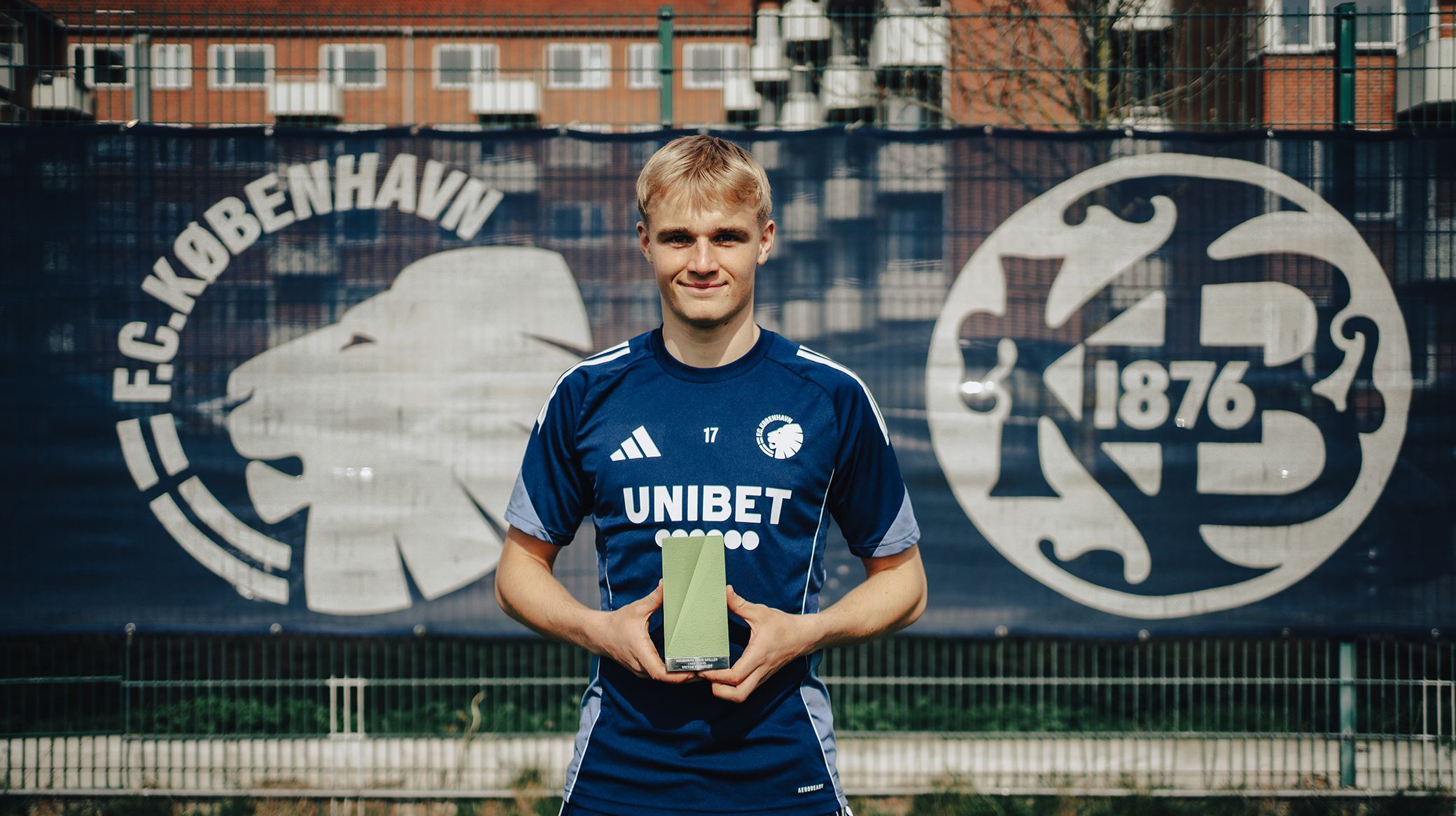 Victor Froholdt Victor Froholdt
