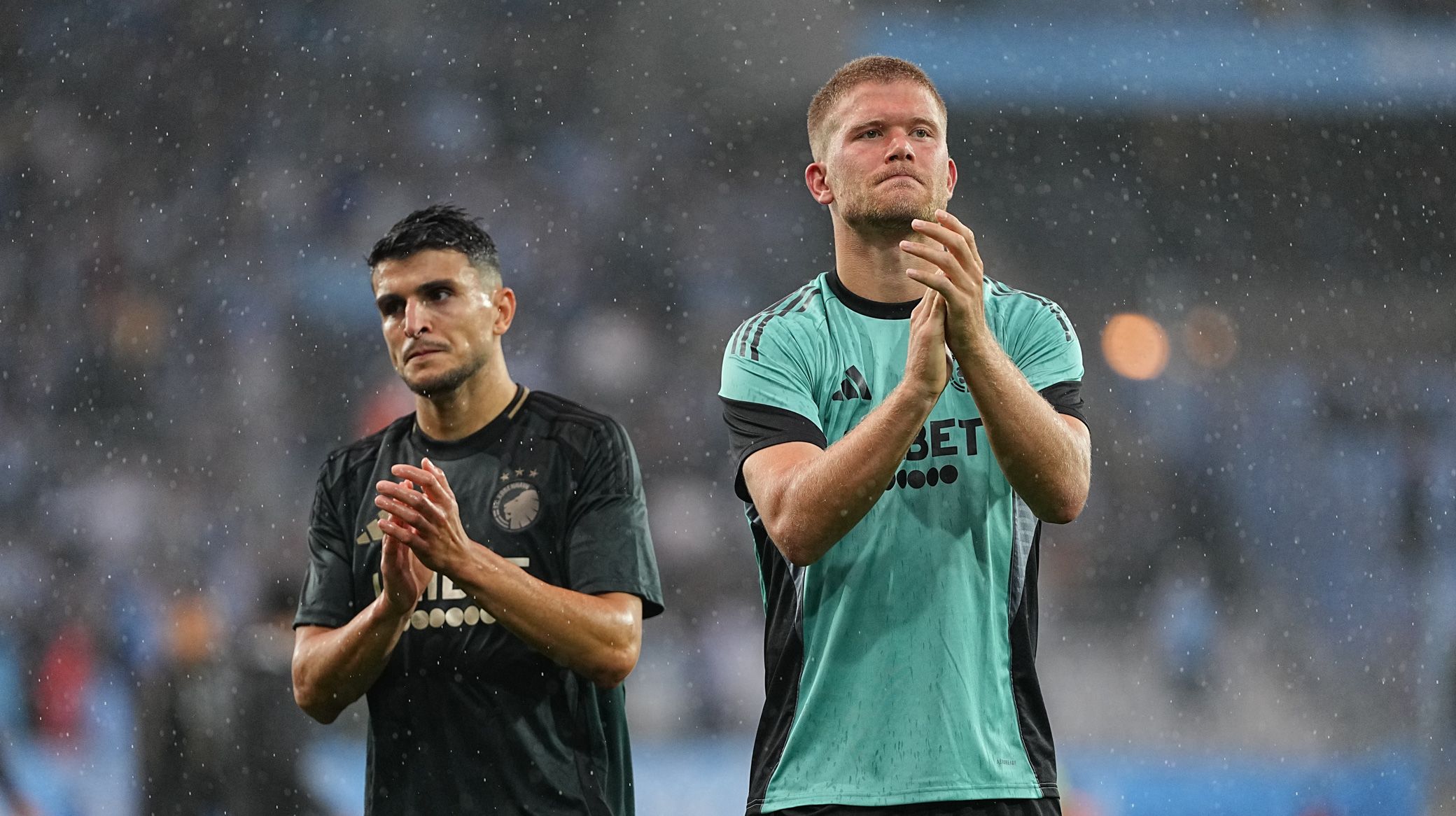 Mohamed Elyounoussi og Andreas Cornelius Mohamed Elyounoussi og Andreas Cornelius