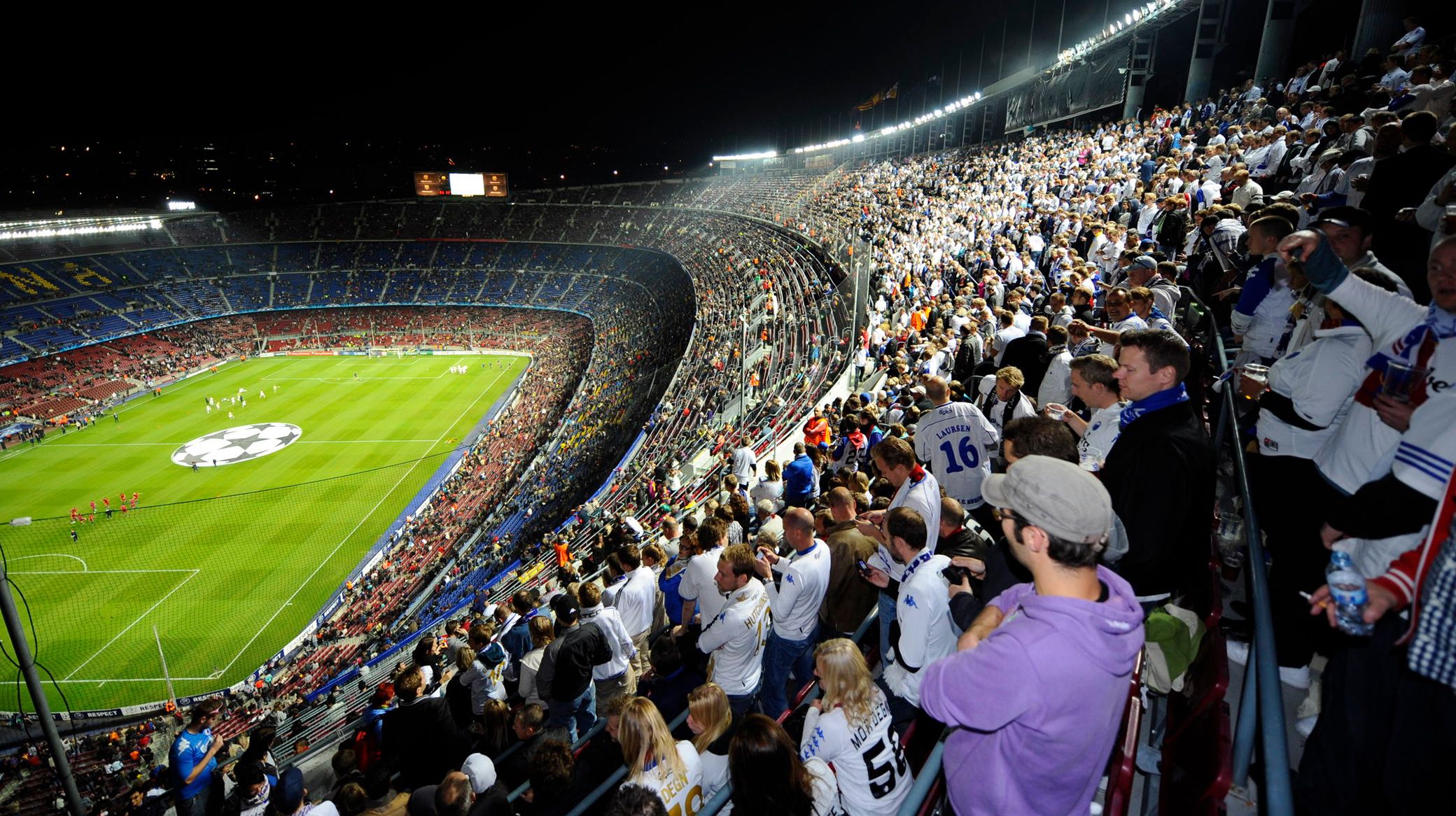 FCK-fans på Nou Camp FCK-fans på Nou Camp