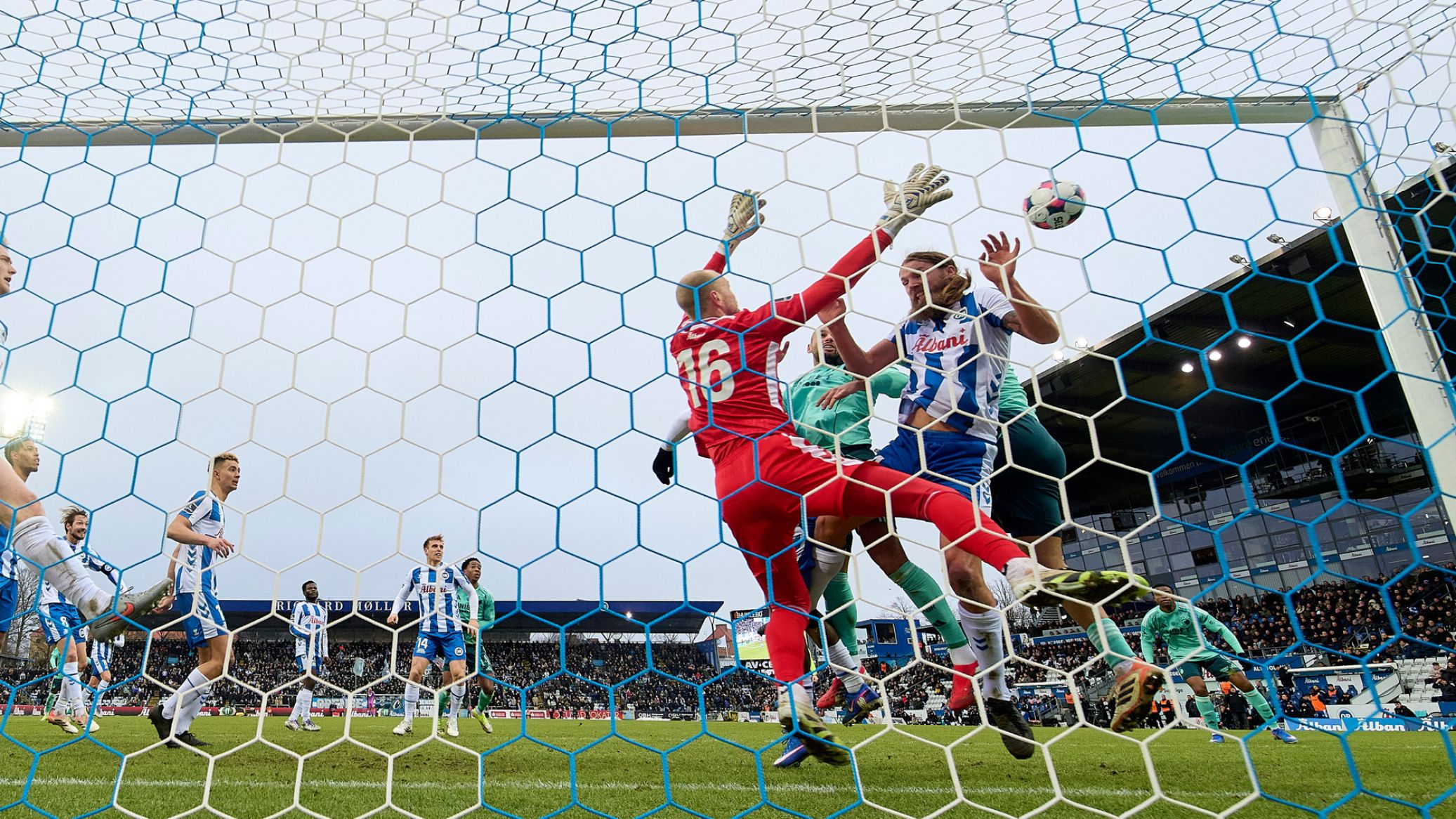 Pantelis Hatzidiakos udligner til 2-2