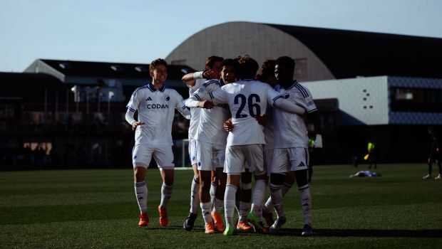 U19 jubler efter scoring