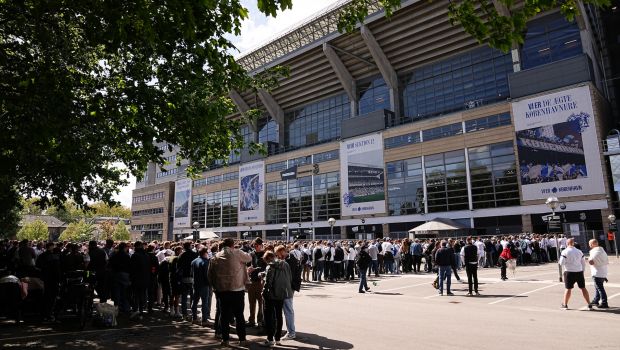 F.C. København-fans uden for Parken