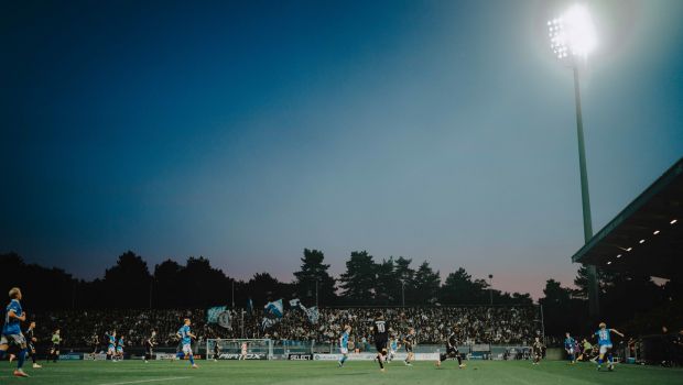 Pokalfodbold på Lyngby Stadion