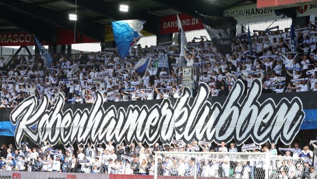 F.C. København-fans på JYSK Park i Silkeborg