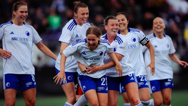 Frederikke Trolle jubler over målet mod FCM