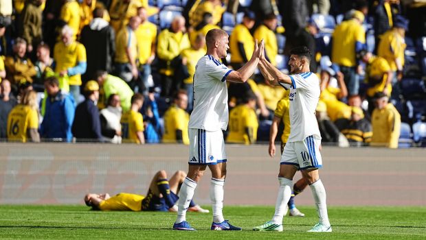 Andreas Cornelius og Mohamed Elyounoussi
