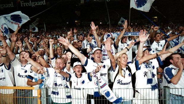 F.C. København-fans jubler i Parken i 1997