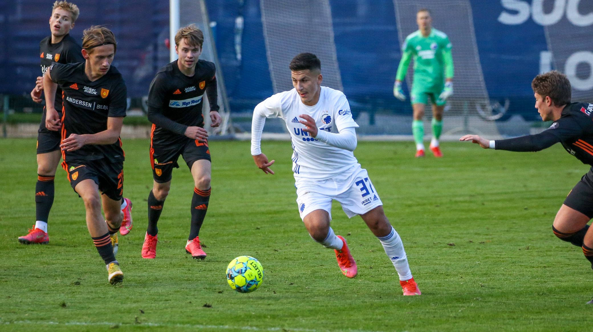 Roony Bardghji Midtbane F.C. København