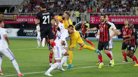 Duel under FCK-hjørne