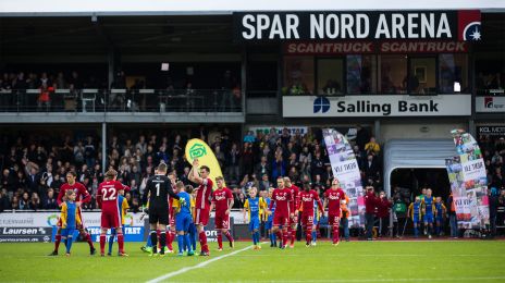 Indmarch på Spar Nord Arena