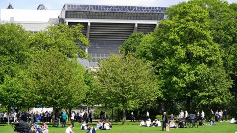 Fans i Fælledparken