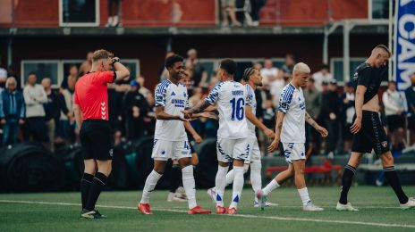 Jubel efter scoring af Liam West