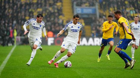 Giorgi Gocholeishvili og Mohamed Elyounoussi