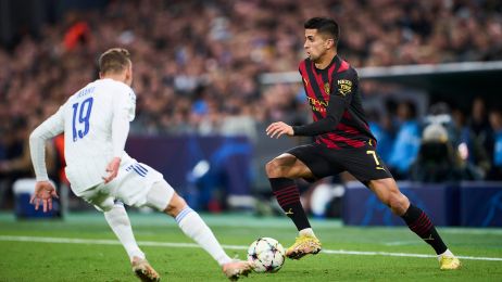 Elias Jelert og Joao Cancelo