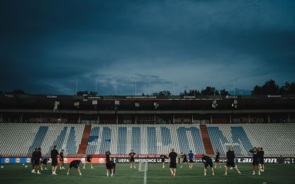 Træning på Rajko Mitic Stadion i Beograd