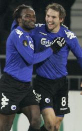 Peter Ijeh og Michael Silberbauer