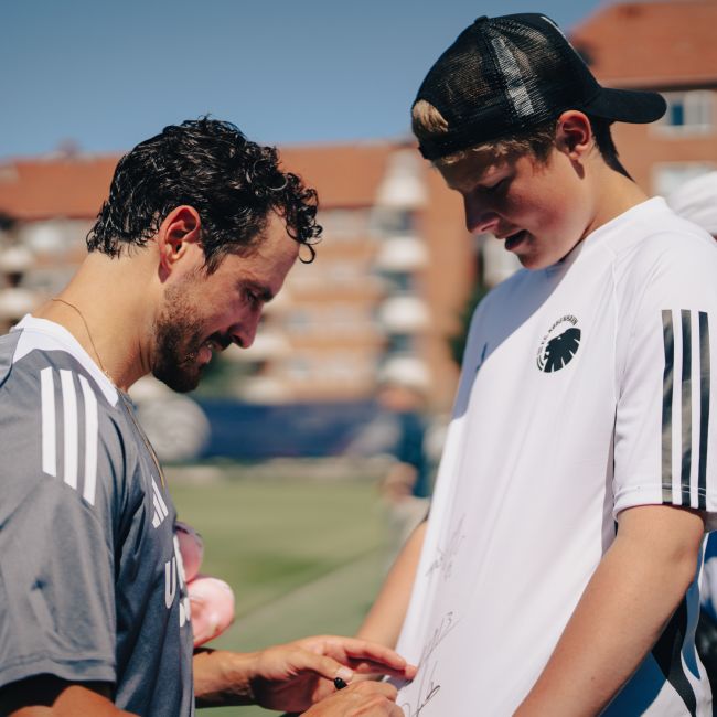 Thomas Delaney Thomas Delaney