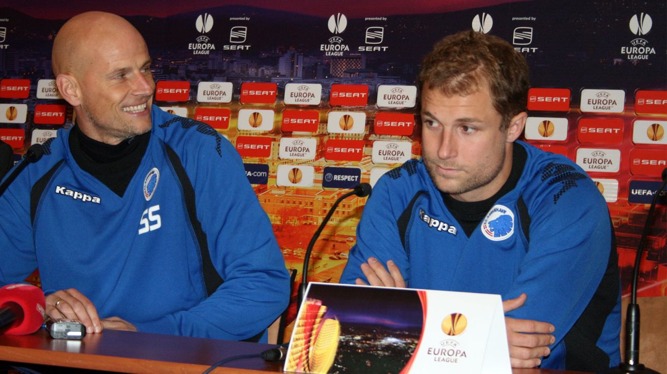 Ståle og Hjalte til pressemøde før FCK-PSV i november 2009