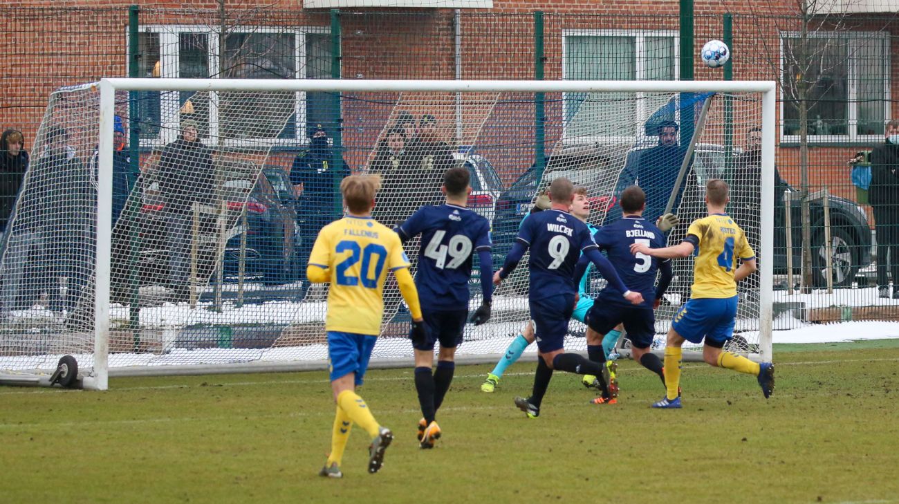 Action i Brøndby-feltet