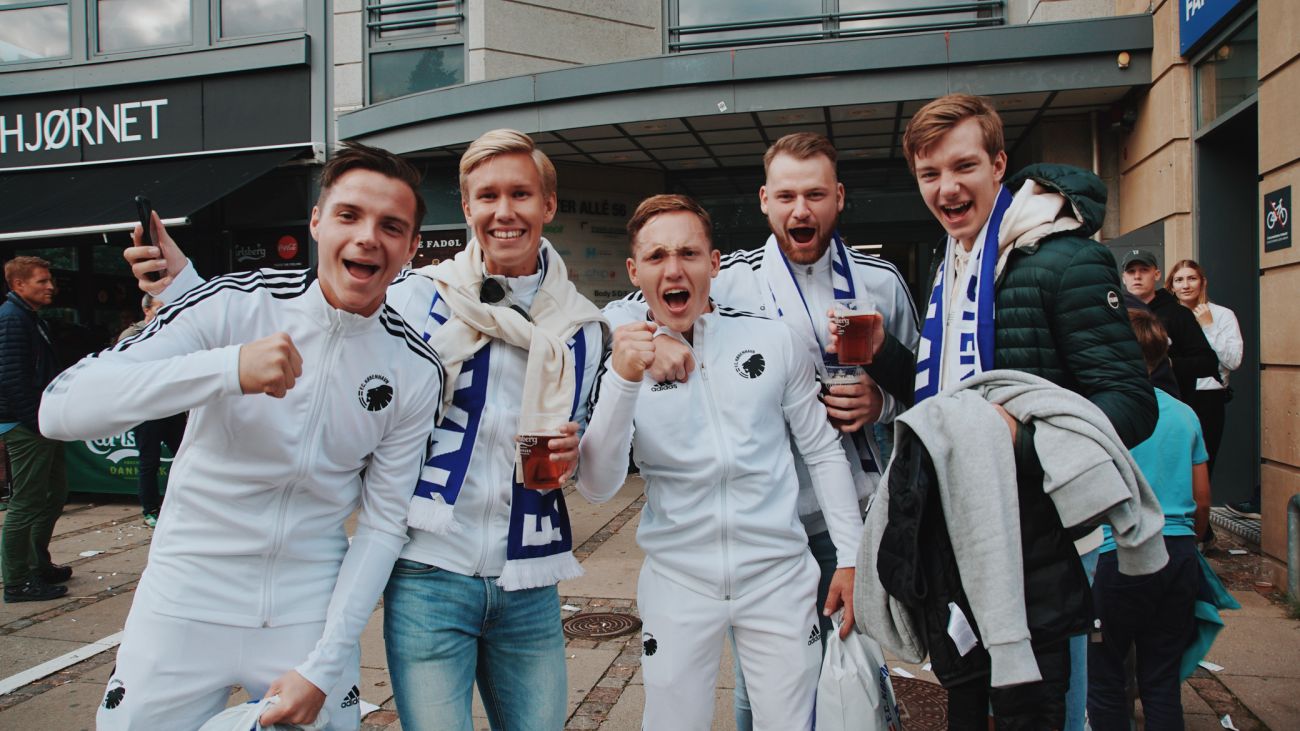 FCK-fans uden for Parken