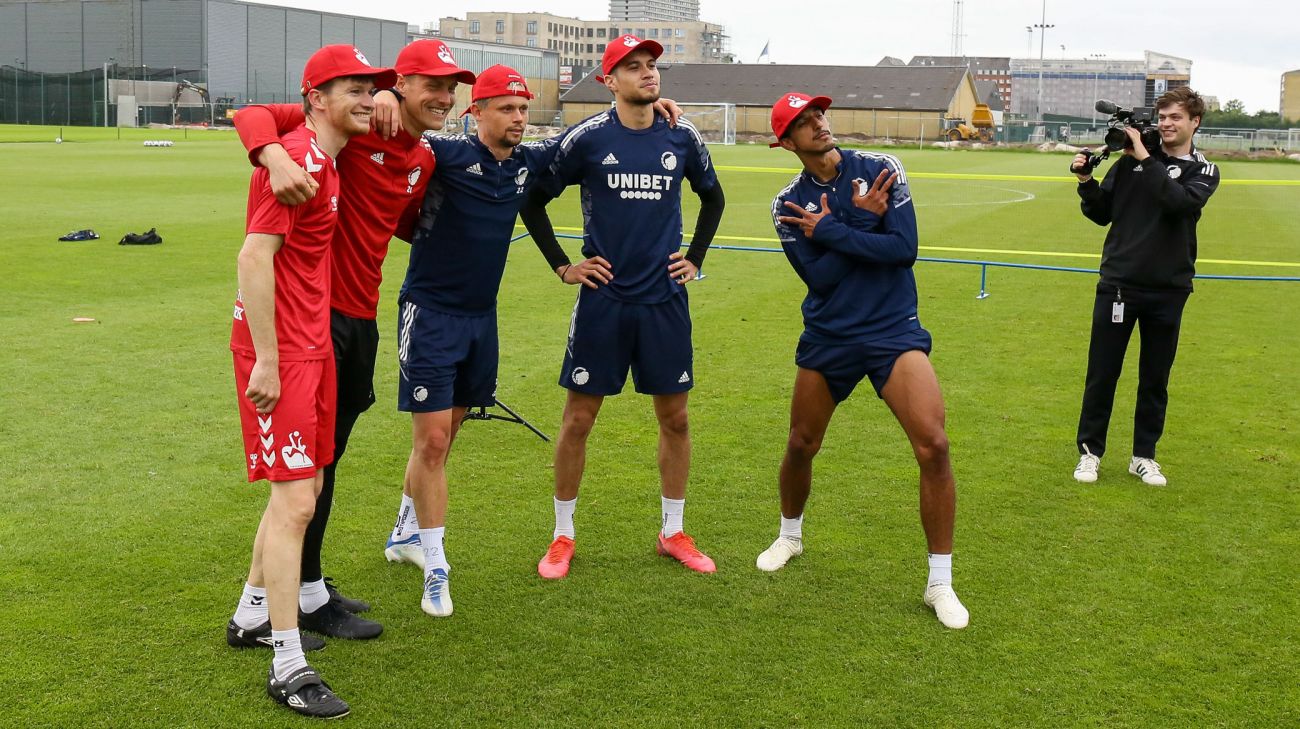 Vinderne: Henrik Alsing Friberg, Kalle Johnsson, Peter Ankersen, Kevin DIks og Carlos Zeca Vinderne: Henrik Alsing Friberg, Kalle Johnsson, Peter Ankersen, Kevin DIks og Carlos Zeca