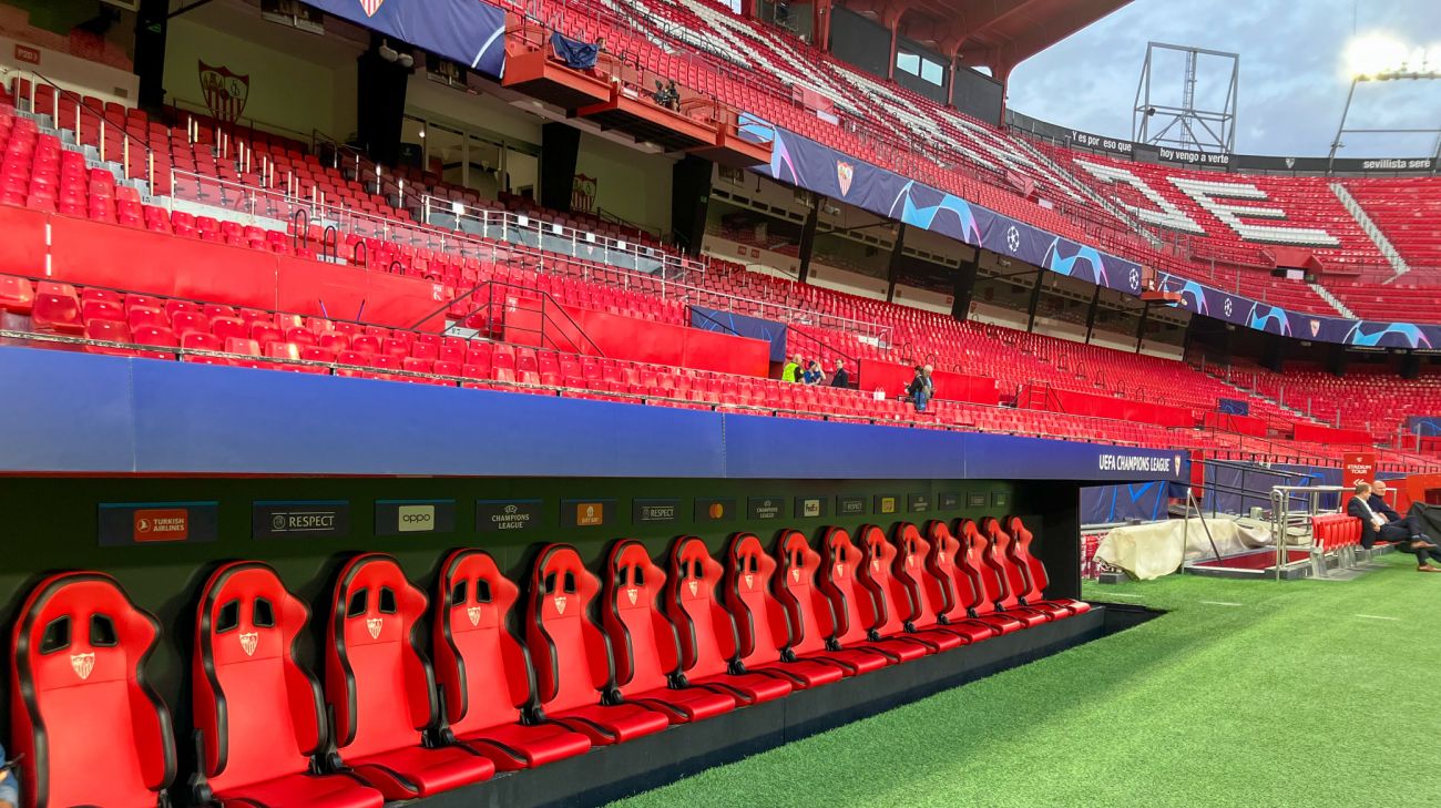 Estadio Ramón Sánchez Pizjuán Estadio Ramón Sánchez Pizjuán