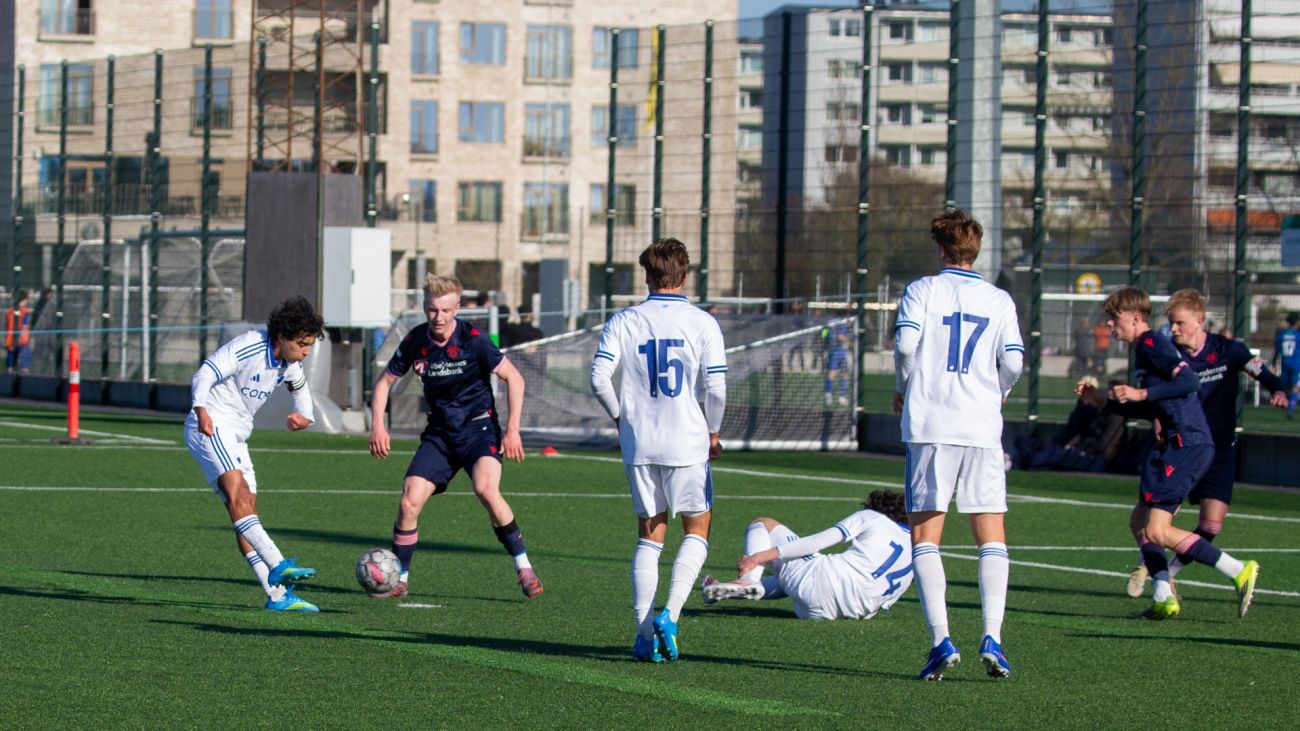 Ishaq Holalam scorer