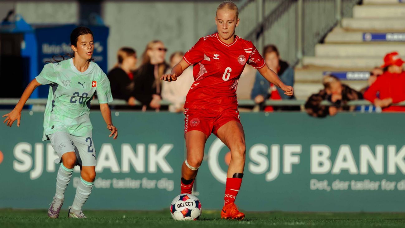 Josefine Svava debuterede i U16-landsholdstrøjen