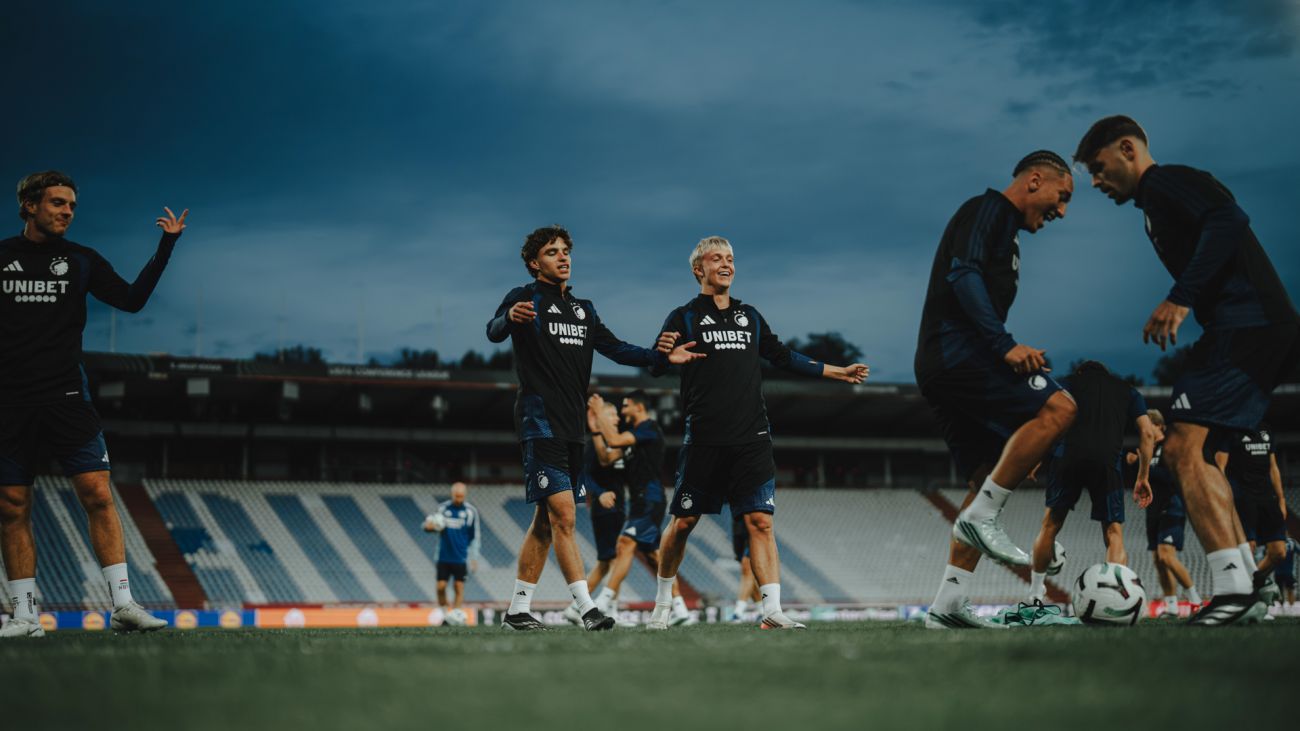 Træning på Rajko Mitic Stadion i Beograd