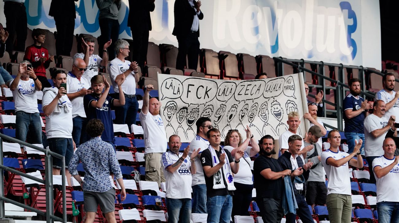 FCK-fans i Telia Parken FCK-fans i Telia Parken