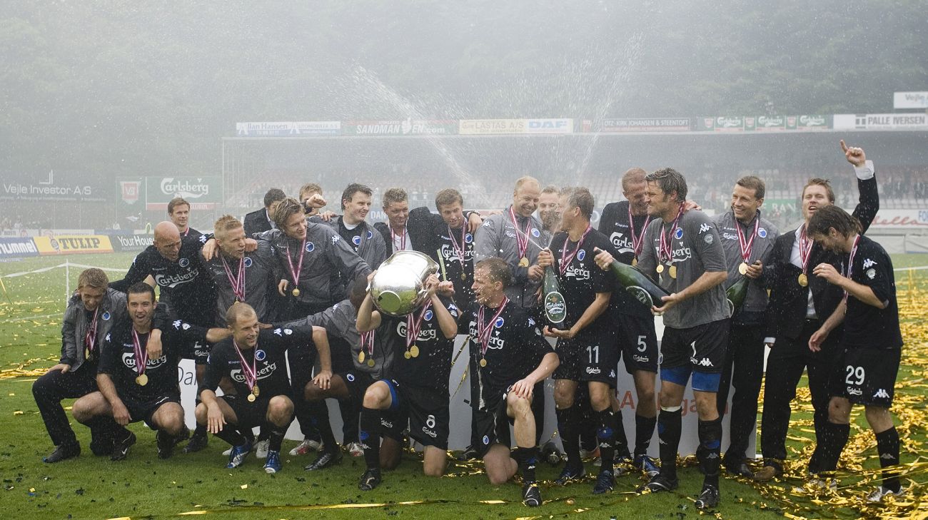 Mesterskabet fejres på Vejle Stadion