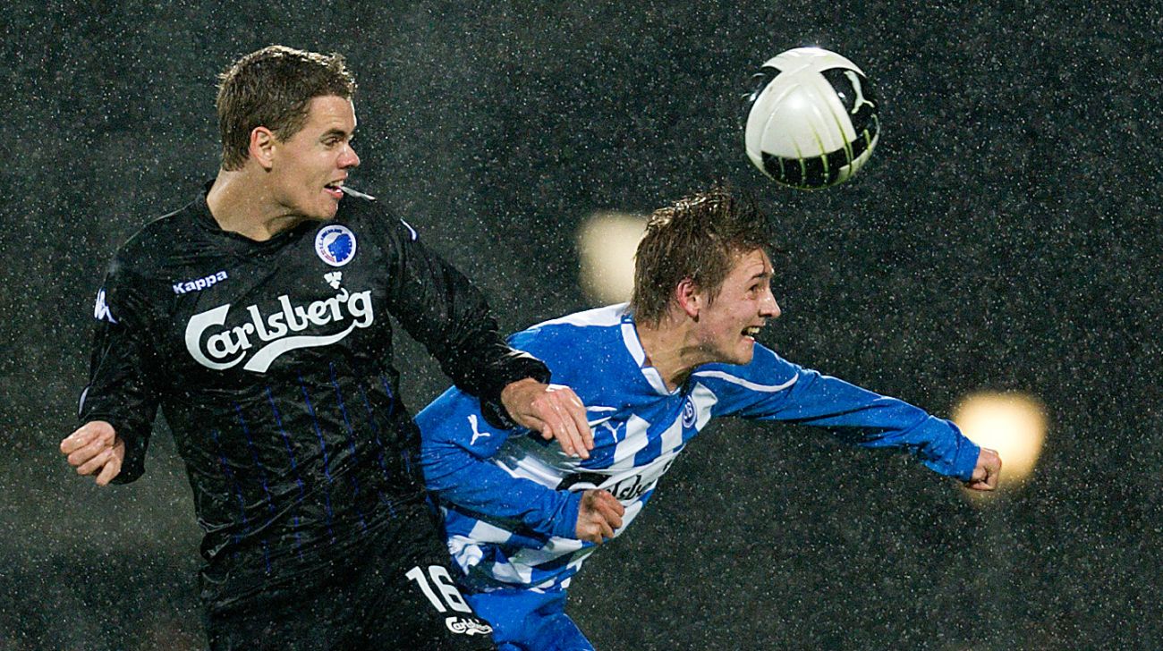 Rasmus Falk i duel med Thomas Kristensen Rasmus Falk i duel med Thomas Kristensen
