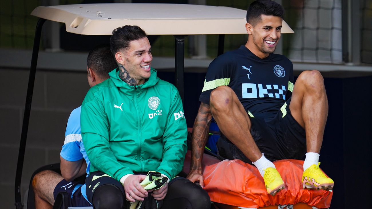 Ederson og Joao Cancelo Ederson og Joao Cancelo